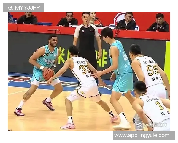 CBA青岛队与上海队对决分析及赛前展望